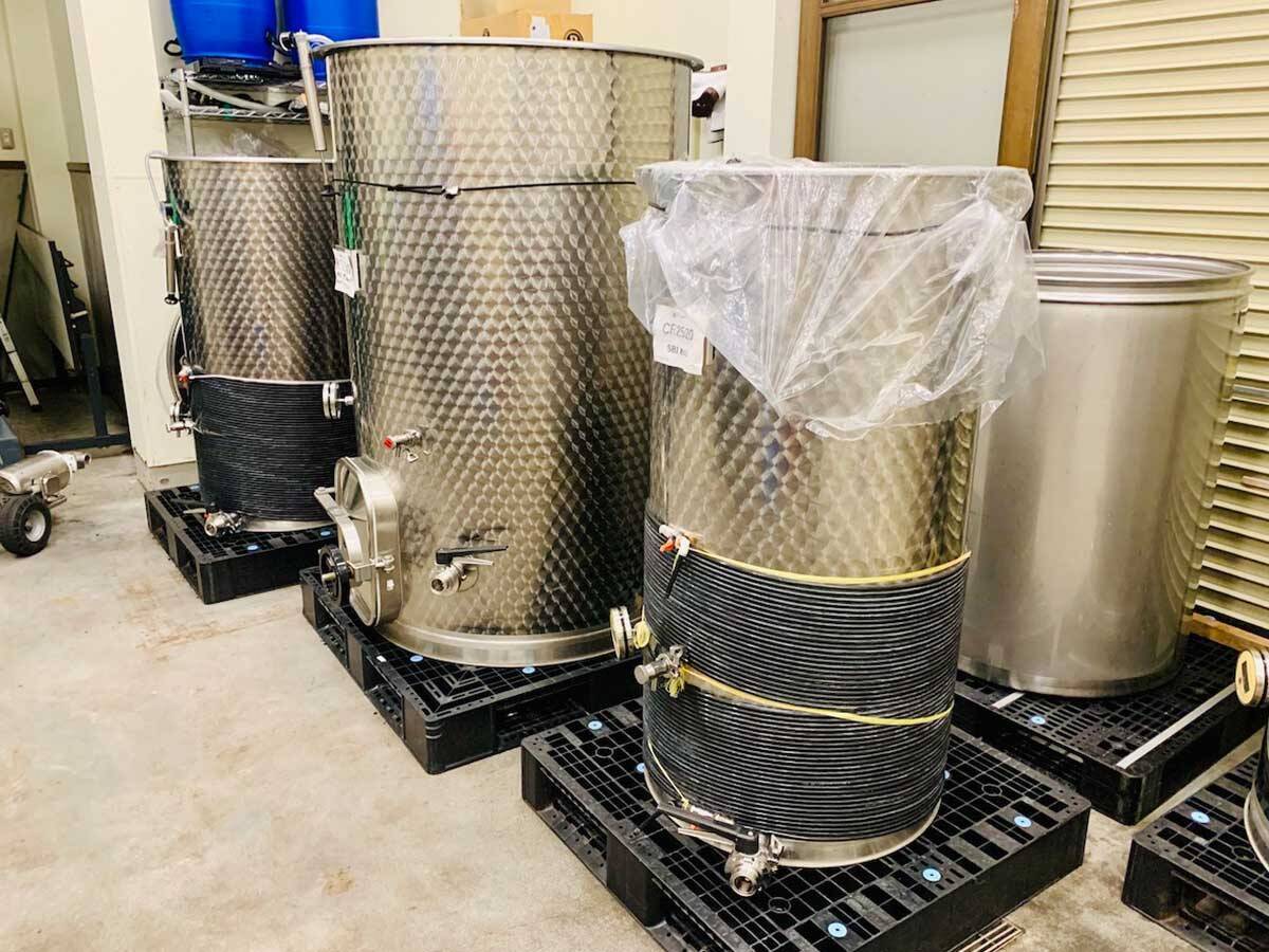 猫柄のワインが印象的！ 今訪れたい信州ワインの注目ワイナリー『坂城葡萄酒醸造』の魅力とは