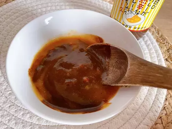 「【食楽調査】かけるだけで“子どもカレー”が“大人カレー”に変身する「カレー専用ソース」の実力がスゴかった」の画像