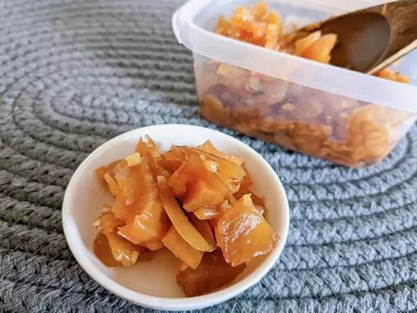 「【食楽調査】かけるだけで“子どもカレー”が“大人カレー”に変身する「カレー専用ソース」の実力がスゴかった」の画像