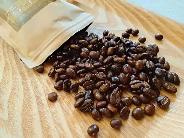 「コーヒーマニアが通う『銀河コーヒー』のシャチョーさんに聞いた！希少なコーヒー豆たちの話」の画像