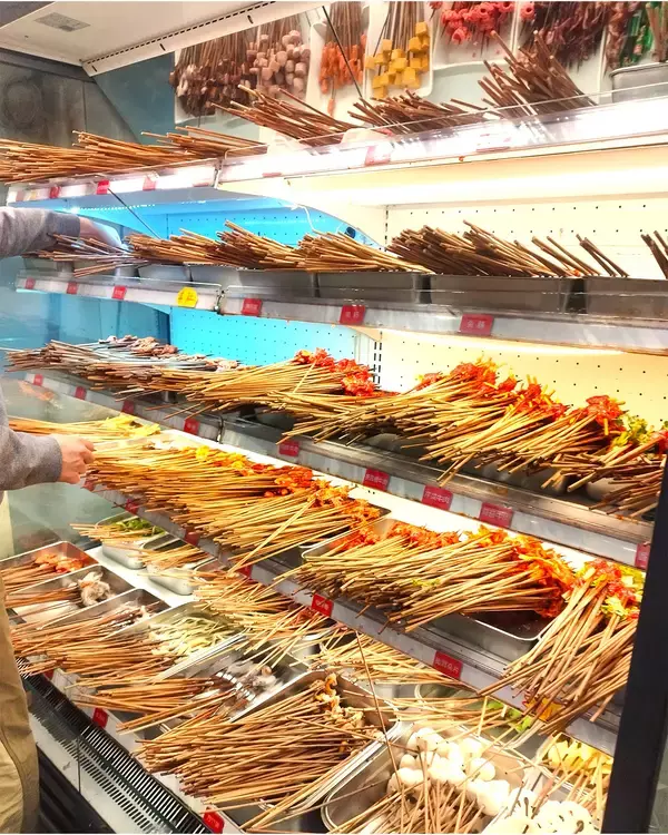 「【激辛】中国・重慶の麻辣火鍋旅で「鴨血」のおいしさに目覚めた話」の画像