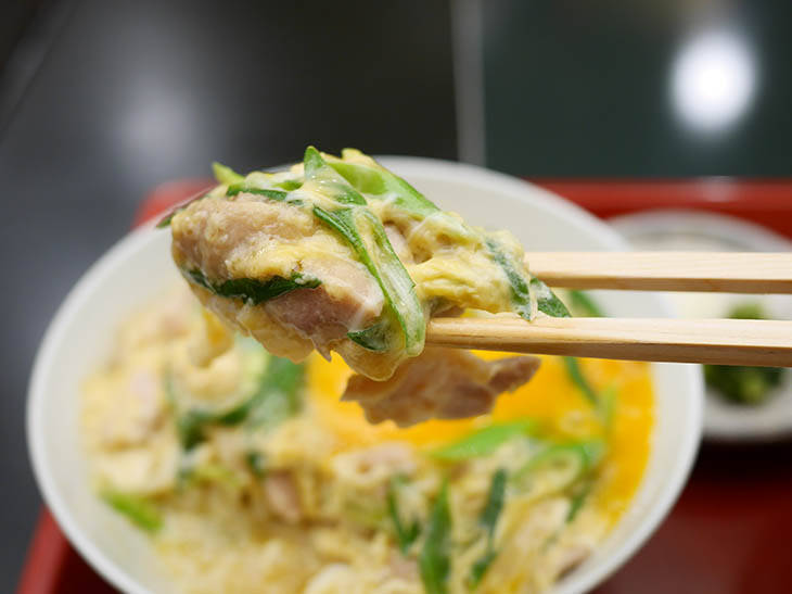 大阪を代表する至極の「親子丼」とは？ 老舗うどん屋『道頓堀今井』で食べてきた