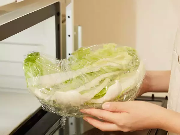 「プロが完コピ！ 餃子の名店『おけ以』のパリパリもちもち餃子の作り方【基本の料理】」の画像