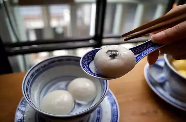 「【大阪の旅グルメ】一口で上海に旅した気分！ 『上海ロンタン』で感動の本格ワンタンを」の画像