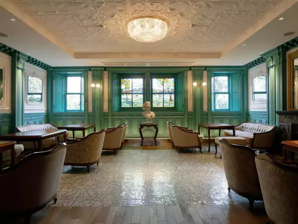 「【京都スイーツ】京の迎賓館『ホテル長楽館』で味わえる限定パフェ〈パフェ ジャポネ〉が美しすぎる」の画像