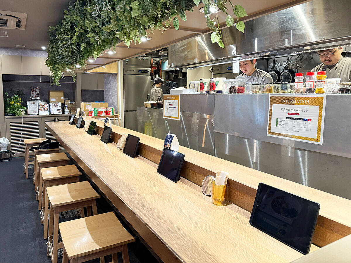 【東京カレーの名店】復活した伝説のカレー店『夢民』で進化したカレーを味わってきた！