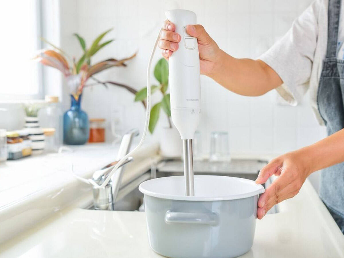 料理の下ごしらえが爆速で完了。そろそろ買いたい「最新ハンドブレンダー」3選