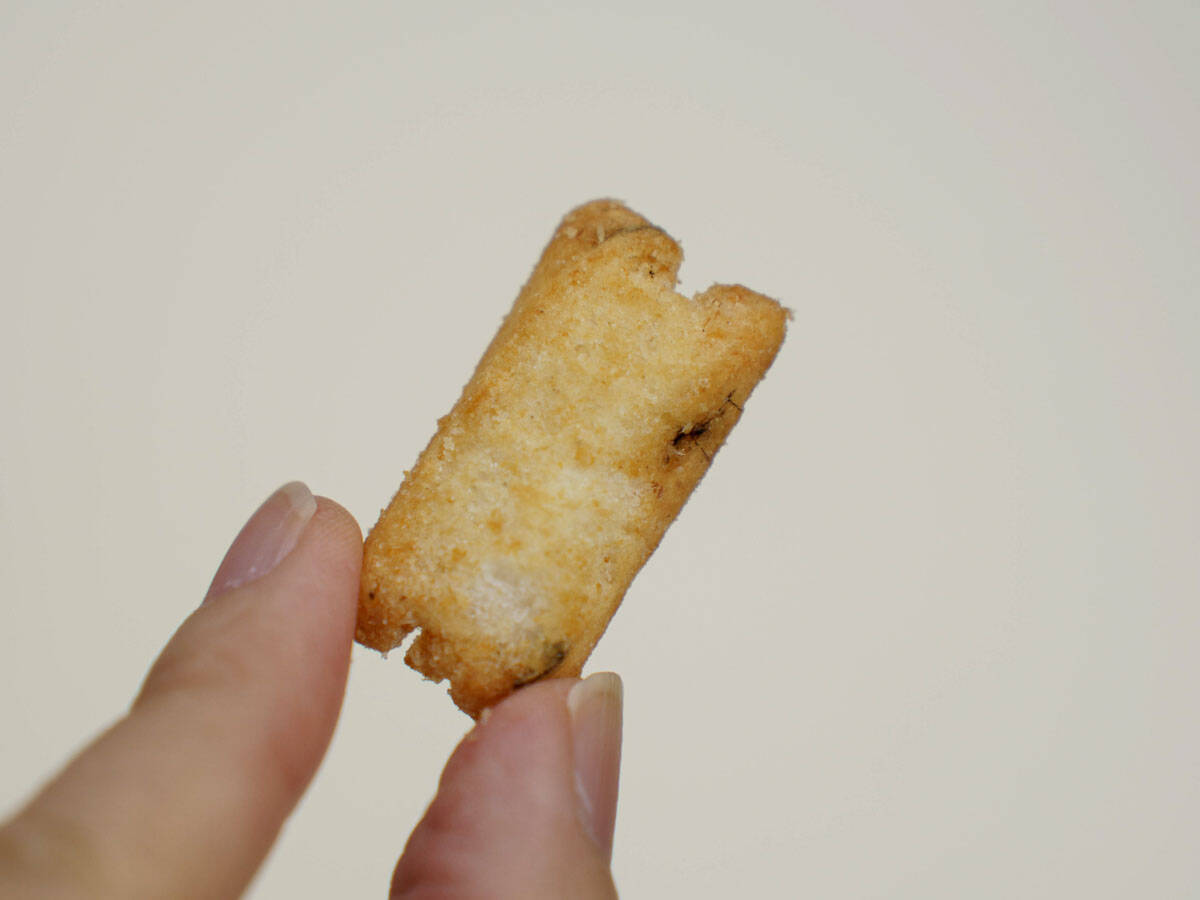 【今日のおやつ】やっぱり美味しい！北陸で愛される揚げあられ『北陸製菓』の「ビーバー」