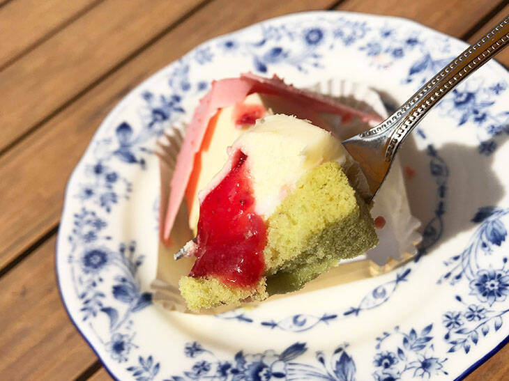 美味しすぎてリピート必至！ ドトールの期間限定ドリンク「いちごオレ杏仁プリン」が最高すぎる