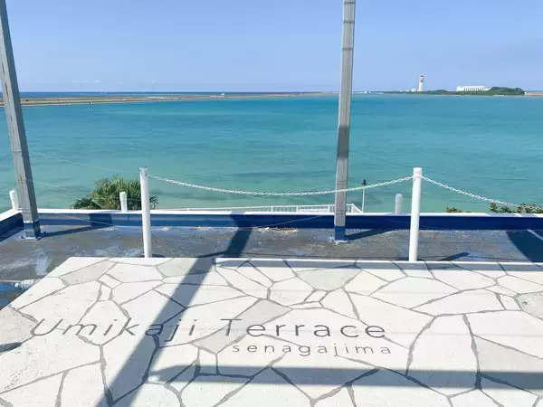 「【沖縄】SNSの映えスイーツ発見！瀬長島ウミカジテラスの注目店はサーターアンダギー専門店『De：』」の画像