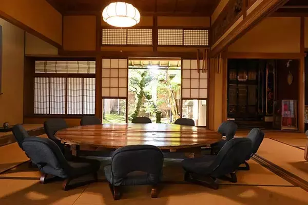 「【加賀・小松】庭園、石蔵…有形文化財の酒蔵見学が新しい！「日本酒好きになるエンターテイメントな場所に」／東酒造」の画像