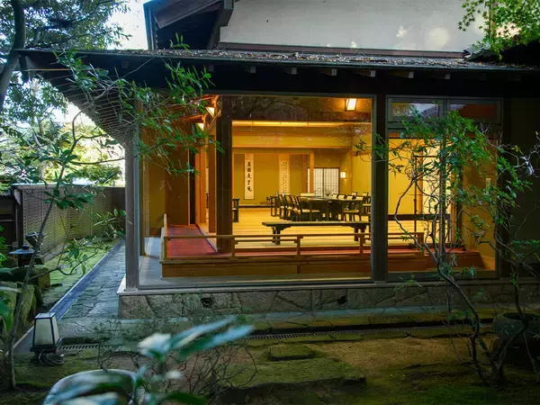 「【冬の福井グルメ旅】福井で建築と庭園が楽しめる日本料理の名店3選」の画像