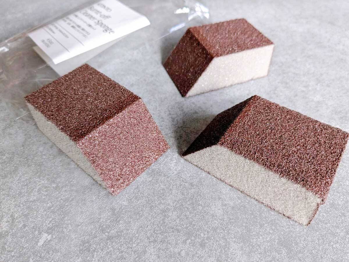 【3COINS】年末大掃除で大活躍！ 頑固な汚れに立ち向かうキッチン掃除グッズ5選