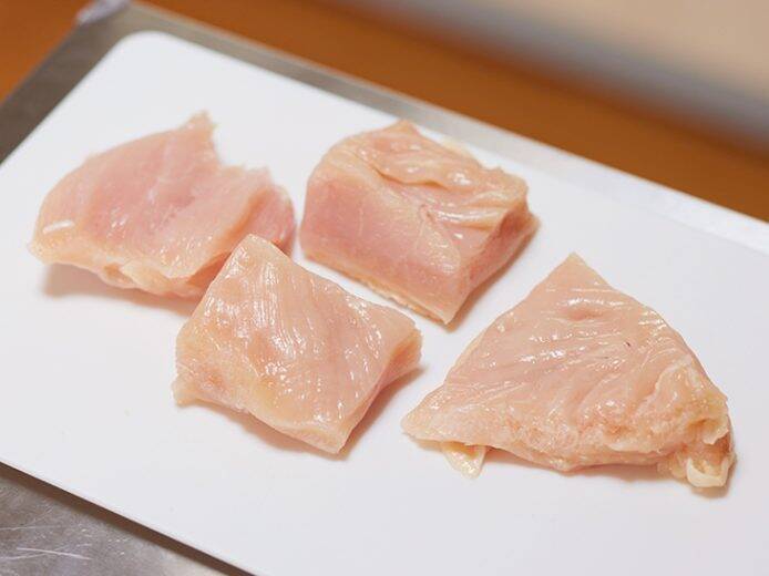 【クリスマスレシピ】カリッとジューシー！「自家製フライドチキン＆皮ごとポテト」の作り方