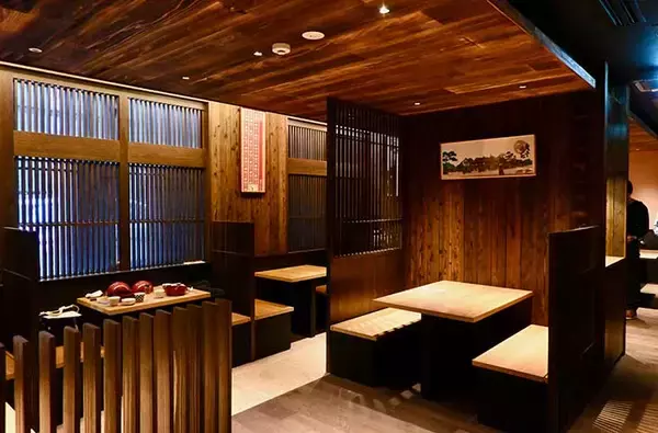 「死ぬまでに食べたい至極の親子丼。リニューアルした人形町の老舗「玉ひで」の元祖親子丼の魅力とは？」の画像