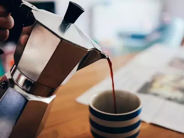 「抽出器具を2種類買うとコーヒーがもっと楽しくなる理由｜コーヒープレス古今東西」の画像