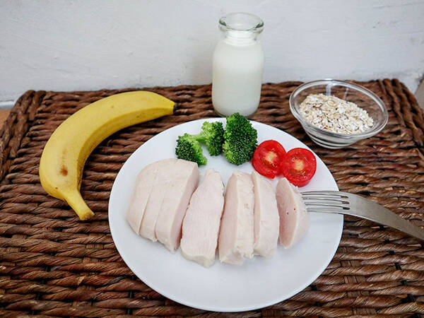 現役トレーナーに聞く筋肉メシ タンパク質 を賢く摂って 食べても太りにくいカラダになるには 18年10月7日 エキサイトニュース