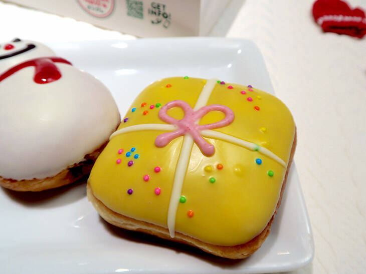 クリスマスシーズンの手土産は クリスピー クリーム ドーナツ の期間限定ドーナツで決まり 18年11月15日 エキサイトニュース クリスマスシーズンの手土産は クリスピー クリーム ドーナツ の期間限定ドーナツで決まり 18年11月15日 エキサイトニュース