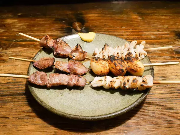 「幻の酒「ホイス」とは？ 恵比寿『やきとり田吾作』で飲んできた！」の画像