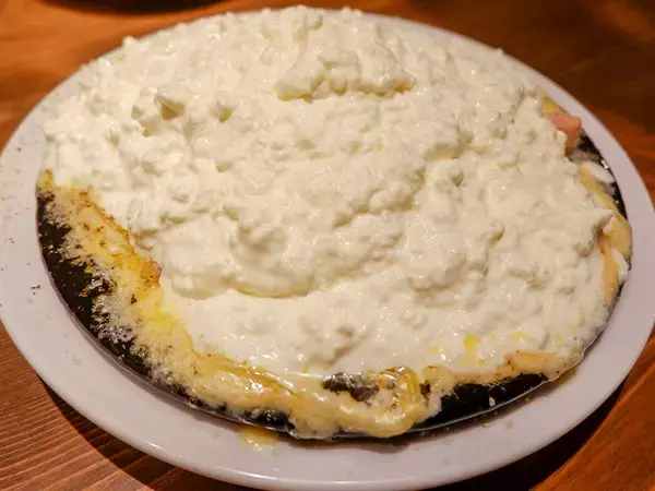 「生モッツァレラチーズがのせ放題！？ 禁断の“無限チーズパスタ”を食べてきた！」の画像