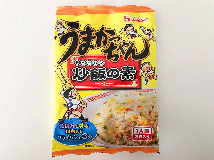 九州人が愛する「うまかっちゃん」の“炒飯の素”を使ってチャーハンを作ったら、バリ旨だった！