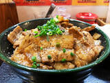 「ごはんが無限に食べられる！ 東京で「絶品豚丼」が食べられる店5選」の画像3