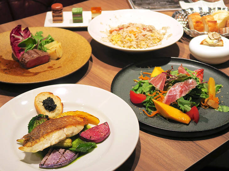 『Le Bar a Vin 52 AZABU TOKYO』で、サダハル・アオキの限定シャンパンスイーツを実食