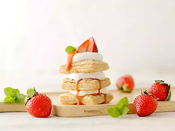 一度塗ったらやめられない美味しさ！ パン好き必見の「北欧はちみつといちごバター」とは？