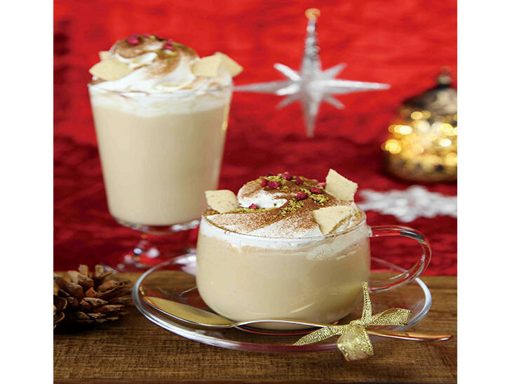 ティラミスがそのままドリンクに！？ 『猿田彦珈琲』にクリスマスをテーマにした「ティラミスラテ」が登場