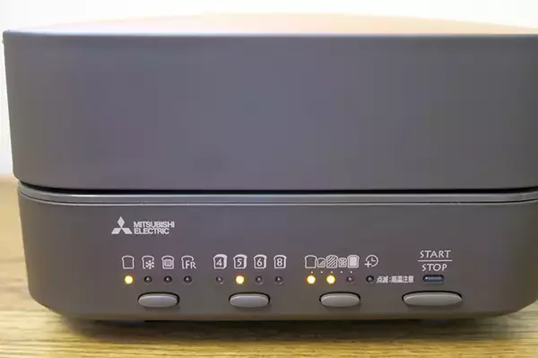 「3万円超えの高級トースター「三菱ブレッドオーブン」は買いか？ サンドイッチを作ってその実力を検証」の画像