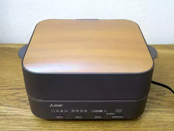 「3万円超えの高級トースター「三菱ブレッドオーブン」は買いか？ サンドイッチを作ってその実力を検証」の画像