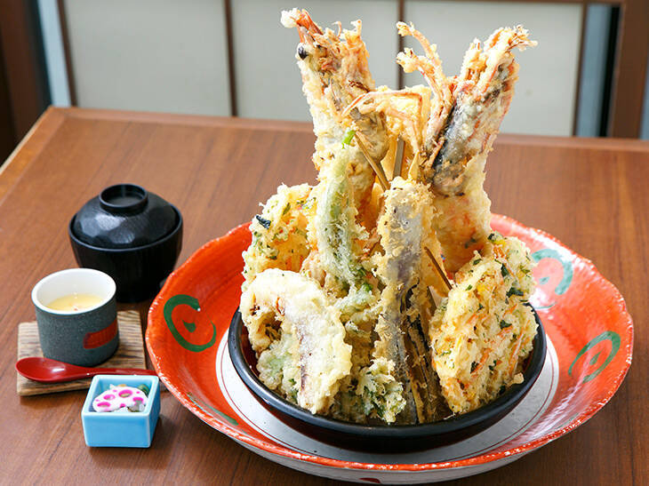 衝撃のビジュアルに食欲max 器から溢れる デカ盛り丼 5選 年1月4日 エキサイトニュース