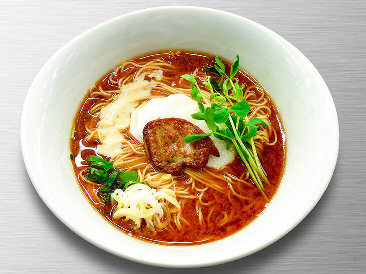 ミシュラン店が本気で作ったラーメン「フォアグラ味噌らぁ麺」が旨い！
