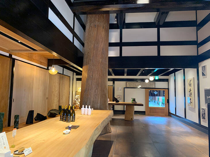 富山発の純米大吟醸酒「リンク 8888」の魅力とは？ 富山県・東岩瀬の美食スポットを巡ってきた