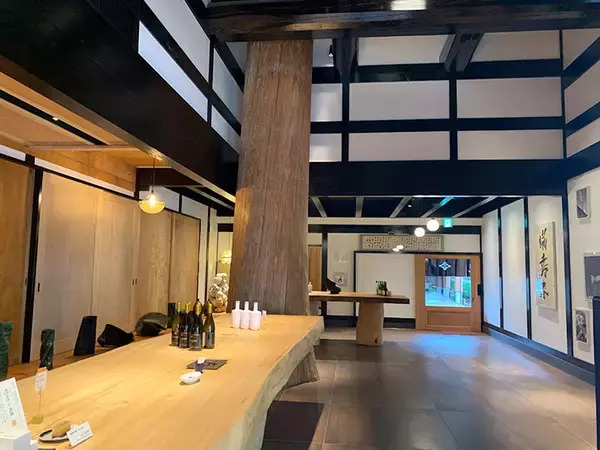 「富山発の純米大吟醸酒「リンク 8888」の魅力とは？ 富山県・東岩瀬の美食スポットを巡ってきた」の画像