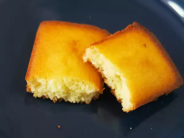 「『成城石井』のロカボおやつは糖質制限の味方！ ドーナッツとビスケットを全種類食べてみた」の画像