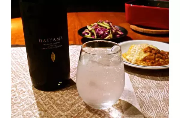 「宅飲みハイボールならコレ！ 世界が認める香り高い芋焼酎「だいやめ」を味わってみた」の画像