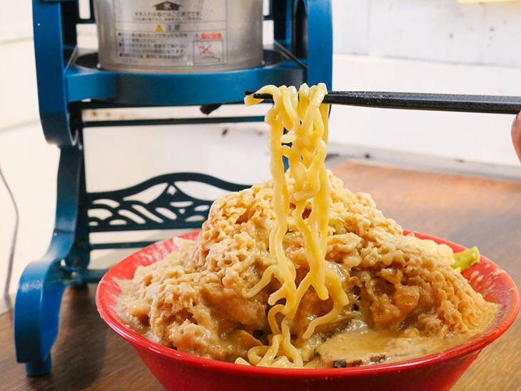 ばんから池袋本店 で1kg超えのデカ盛り かき氷ラーメン を食べてきた 年7月19日 エキサイトニュース 3 3