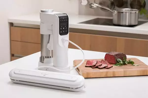 「話題のBONIQ Proも！プロ級の料理が家で作れる最新「低温調理家電」3選」の画像