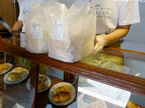 全国の人気パンが集結！ 冷凍パンのサブスク『パンスク』が実店舗を期間限定でオープン