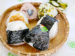 学芸大学の街の米屋さん『飯塚精米店』の「おむすび」が心にしみるほど美味しい理由
