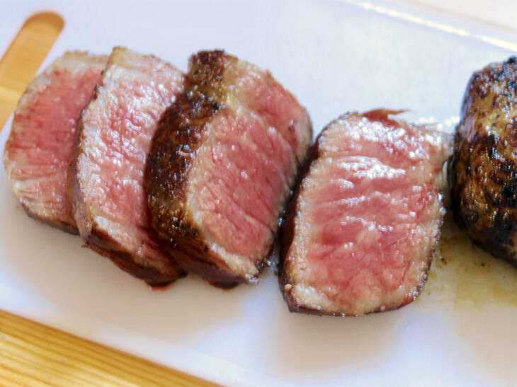 肉の名店『格之進』と煙が出ないカセットコンロ「やきまる」がコラボ！ オンライン肉会に参加してみた