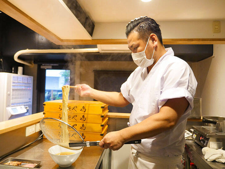 ラーメン官僚が今年のMVPに認定！ 西新宿『らぁ麺や 嶋』の「しおらぁ麺」がスゴい理由