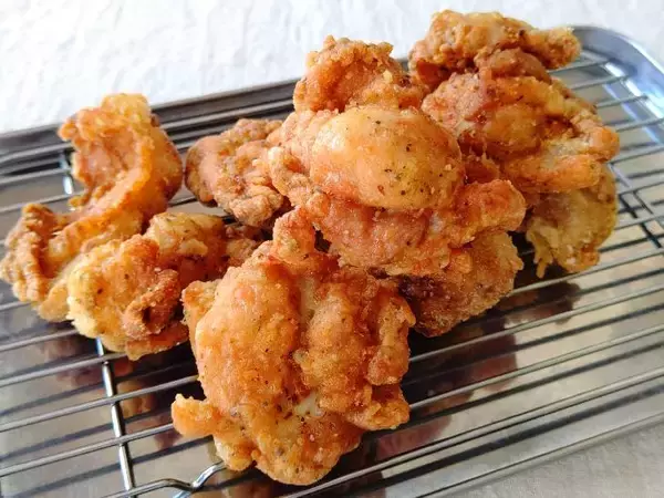 「マキシマムに匹敵する人気ぶり！ 万能調味料の御三家「黒瀬のスパイス」を使ってみた」の画像