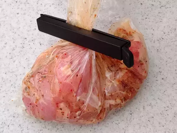 「マキシマムに匹敵する人気ぶり！ 万能調味料の御三家「黒瀬のスパイス」を使ってみた」の画像