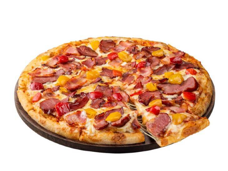 年末年始に食べたい！ 星付きシェフ4名が監修したドミノ・ピザの「クワトロピザ」が超豪華！