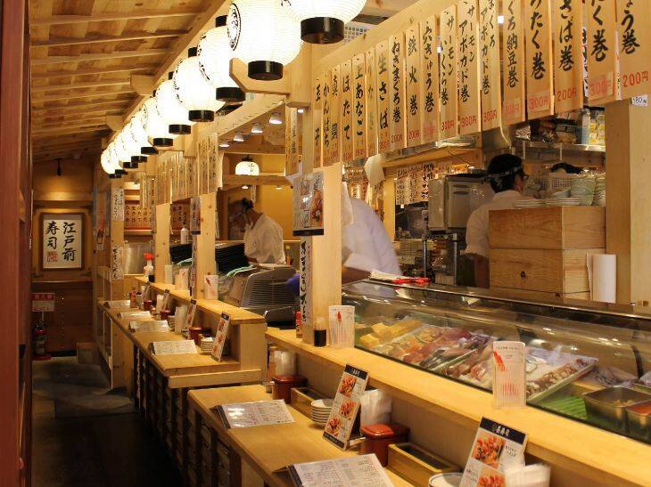 599円 吉祥寺 立ち寿司横丁 で超お得な ランチにぎり を食べてきた 年12月15日 エキサイトニュース