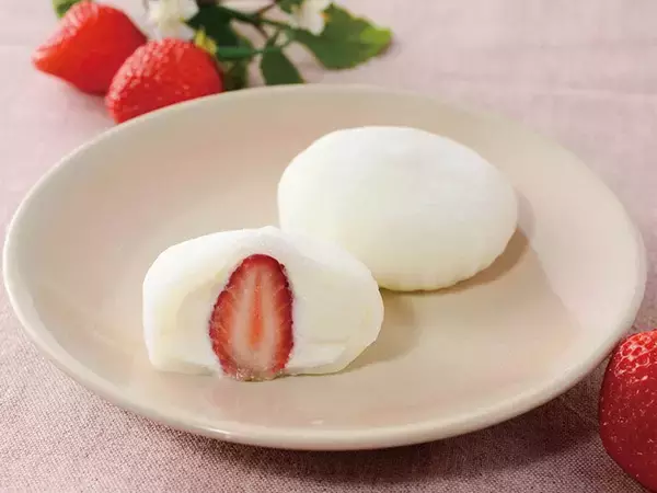 「この時期しか食べられない！ ローソンのいちごデザート＆ベーカリー6選」の画像