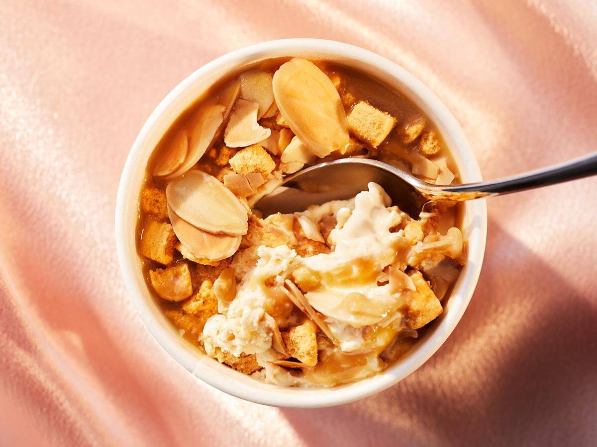 ハーゲンダッツの大人気シリーズが復活！ クッキーの食感が楽しいデコレーションズシリーズとは？