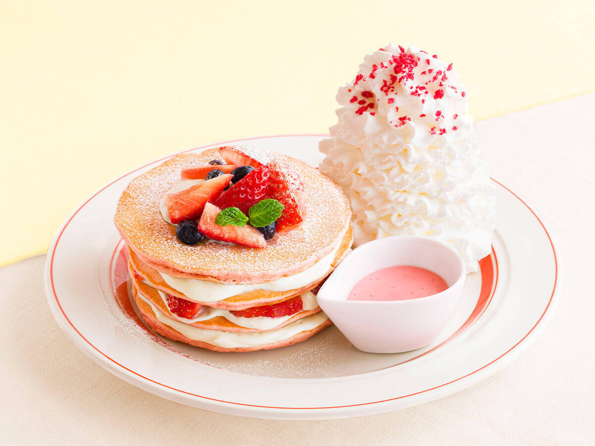プリンやどら焼きのパンケーキも！ いま味わいたい魅惑の春限定「パンケーキ」6選